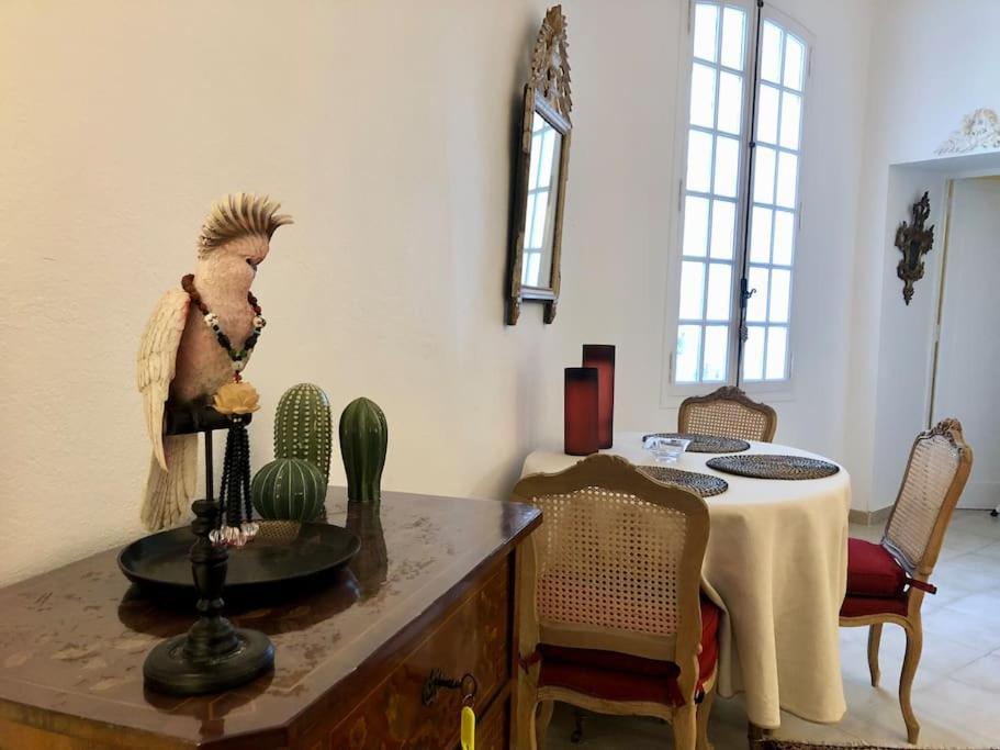 Ulysse, Appartement Spacieux Au Centre Historique D'Uzes En Rez-De-Chaussee Avec Exterieur, Proche Parking Des Marroniers Eksteriør bilde